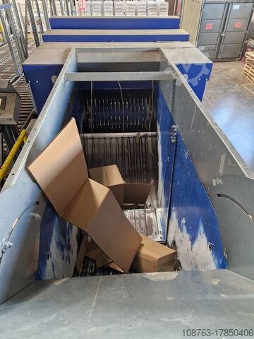 Presă de balotat Strautmann BaleTainer CUS NP 22 HS SW 1R RA SG