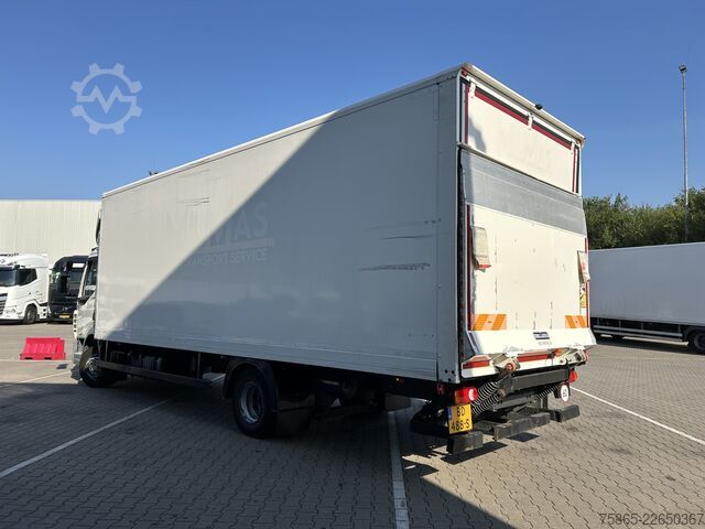 Maleta DAF LF 230 FA / 12 Ton / 246 dkm / Navi / Box / Laa...