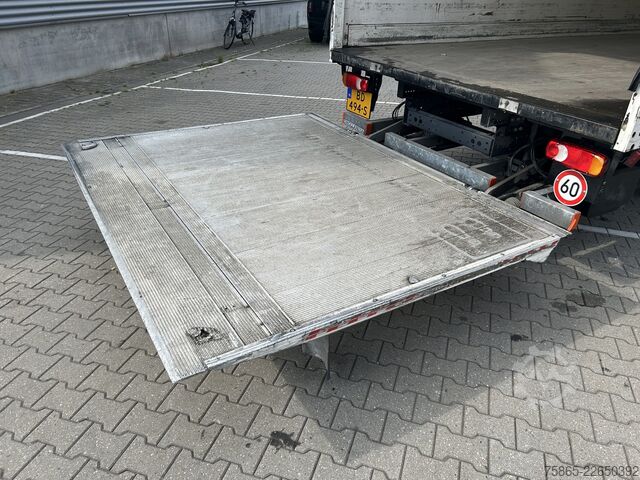 Maleta DAF LF 230 FA / 12 Ton / Tacho V2 / Navi - Camera /...