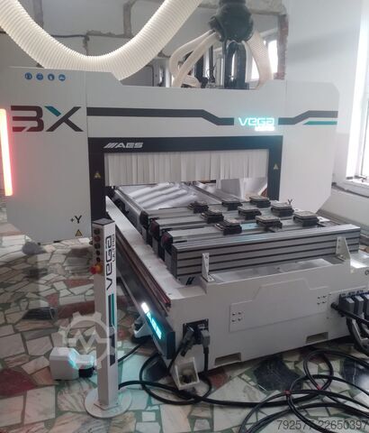 Centru de prelucrare AES Vega Ultra 3X