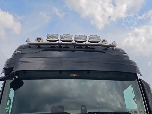 Standard nyergesvontató FORD F-MAX LUX LED, Intarder, Standklima, RDKS, Voll