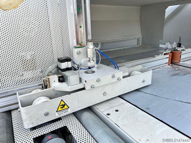 Scie à onglet Stromab CT800