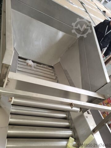 Buncăr cu alimentator cu role JBT  