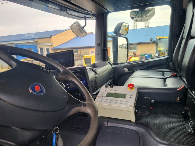 Camión de la basura SCANIA P280