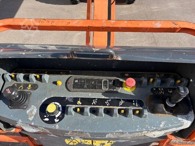 Τηλεσκοπική πλατφόρμα JLG 460 SJ 16m Diesel 4x4 Teleskop-Arbeitsbühne