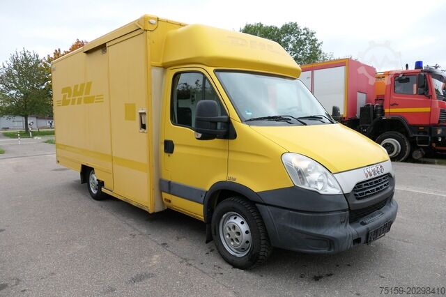 Vrachtwagen met bakwagen iveco Daily 35 S11 C30C AUTOMATIK KAMERA MAXI KAMERA Regale LUFT - EURO 5 - CoC