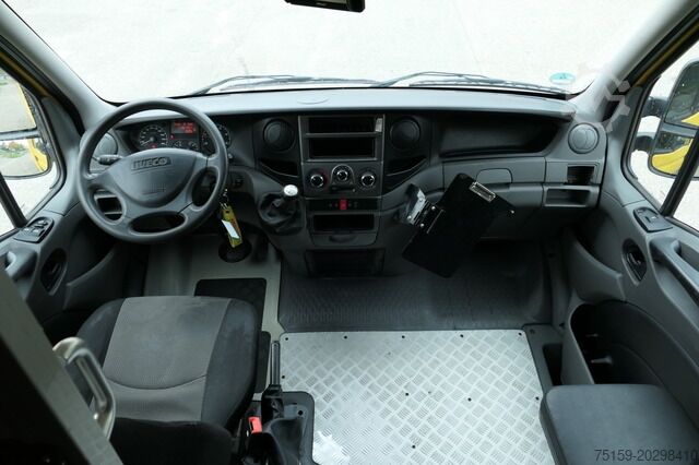 Furgon skrzyniowy iveco Daily 35 S11 C30C AUTOMATIK KAMERA MAXI KAMERA Regale LUFT - EURO 5 - CoC