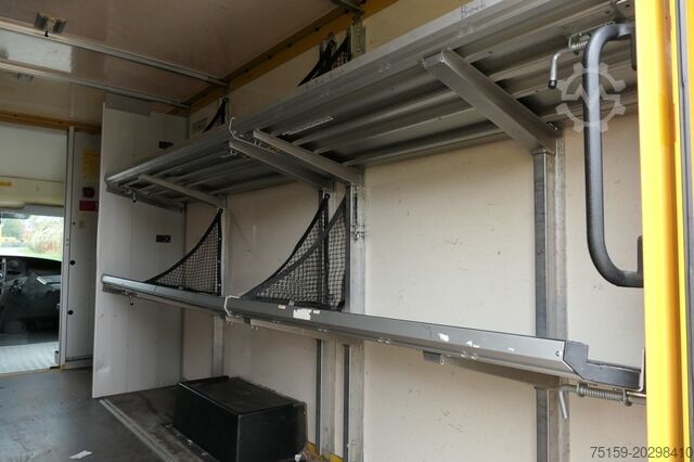 Furgon skrzyniowy iveco Daily 35 S11 C30C AUTOMATIK KAMERA MAXI KAMERA Regale LUFT - EURO 5 - CoC