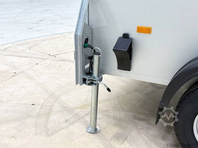 Reboque baú Debon CHEVAL LIBERTE DEBON C255 V2 ALU 1300 KG | IRON GREY +SEITENTÜR
