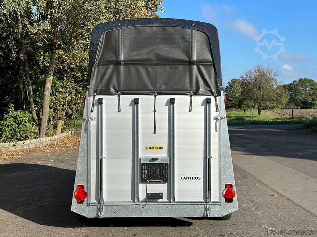 Paardentransportaanhanger Humbaur XANTHOS 2400 | BLACK