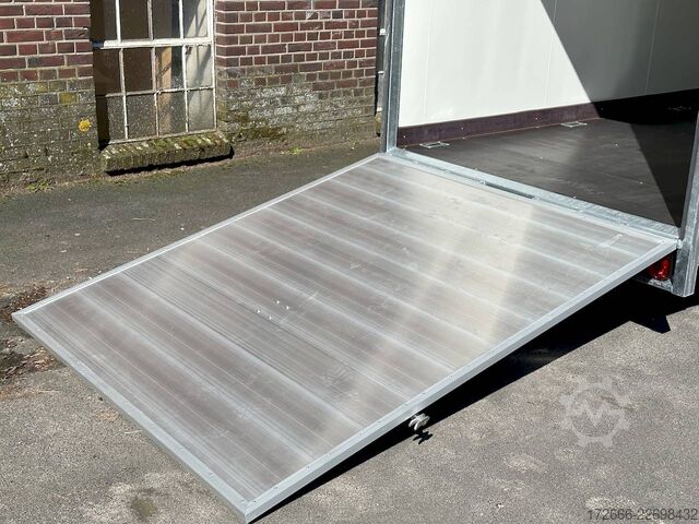 Remorcă carosată Vezeko TK C 27.40 | BLACK | RAMPE | SEITENTÜR 405X184X205CM 2700KG AERO KOFFERANHÄNGER