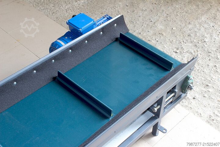 Pásový dopravník s unašeči 350 x 35 cm Havai Park, s. r. o. 