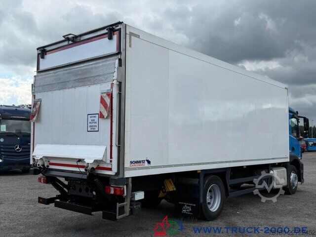 Kutu kamyonu Mercedes-Benz Antos 1830 Isolierter Koffer 7.40m LBW 1.5t.