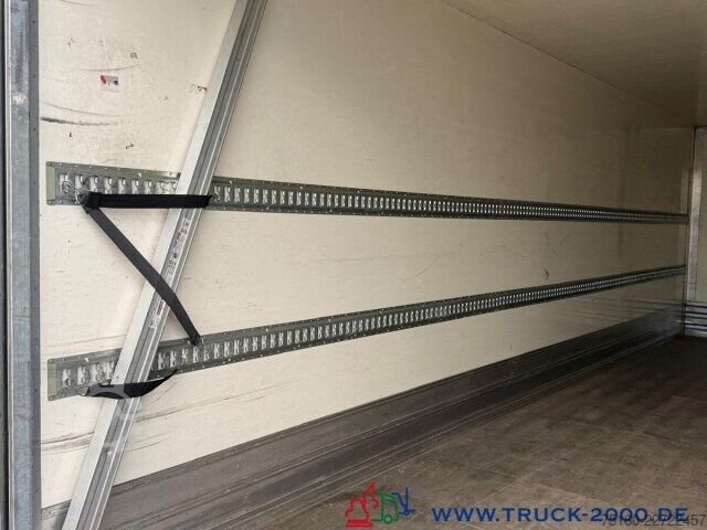 Kutu kamyonu Mercedes-Benz Atego 1218 Isolierter Koffer extralang 8.20m LBW