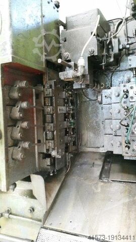 4 matrijzen - 4-slag pers PELTZER-EHLERS GB1