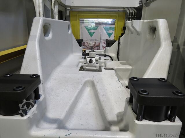Máquina de moldeo por inyección ARBURG A 1500 T   (S&P 3780)