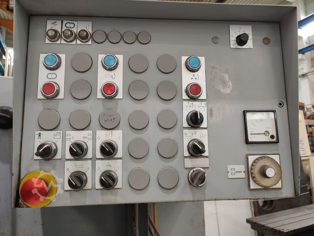 Innen- und Planschleifmaschine Voumard 5A LP1000