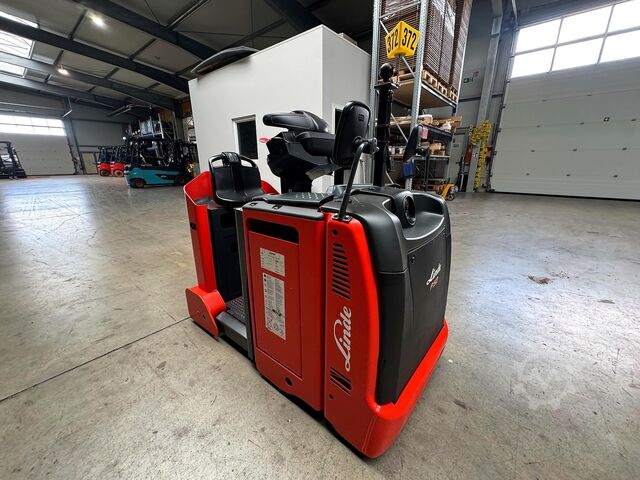 S+UVV 07/27 Elektro 5 000 kg tažná síla Linde P 50