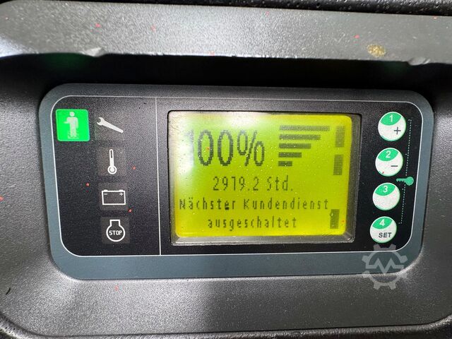 S+UVV 07/27 Elektro 5 000 kg tažná síla Linde P 50