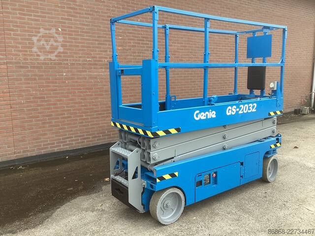 Plataforma de tesoura usada Genie GS-2032 GENIE GS 2032