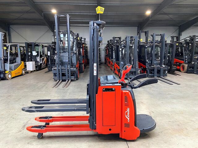 S+UVV 07/27 Počáteční zdvih Elektrický 8 788 mh Linde D 14AP