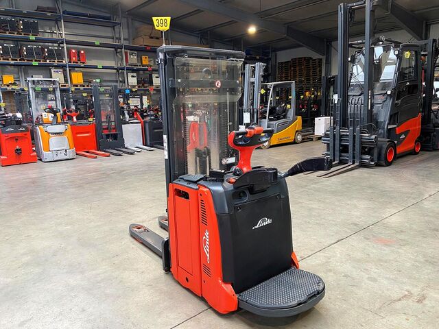 S+UVV 07/27 Počáteční zdvih Elektrický 8 788 mh Linde D 14AP