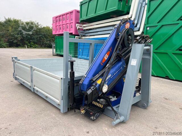 Container cu cârlig CONTAINER SCARRABILE NUOVO A PIANALE CON GRU