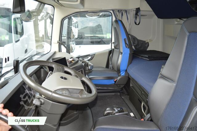 Standaard trekker VOLVO FH 500 XL i-ParkCool ACC Side Skirts