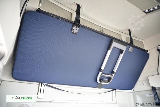 Tractor estándar VOLVO FH 500 Globetrotter XL I-ParkCool ACC
