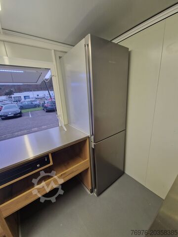 Verkoopwagen, foodtruck, snackwagen Iveco Food Truck, Imbisswagen, Küche ist Neu