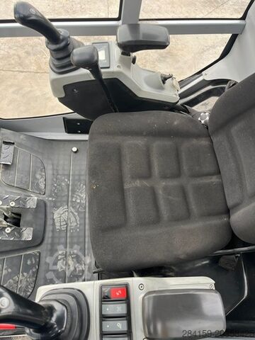 Mini rypadlo Wacker Neuson ET16