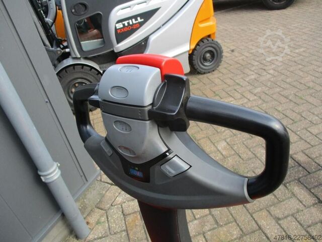 Kézi emelő BT SWE 080L