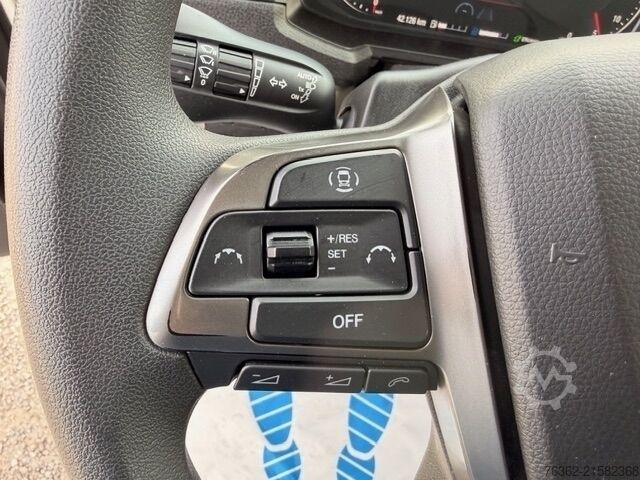 Vrachtwagen met bakwagen MAN TGL 12.250 BL 4X2 Koffer+LBW*AHK*KLIMA*K