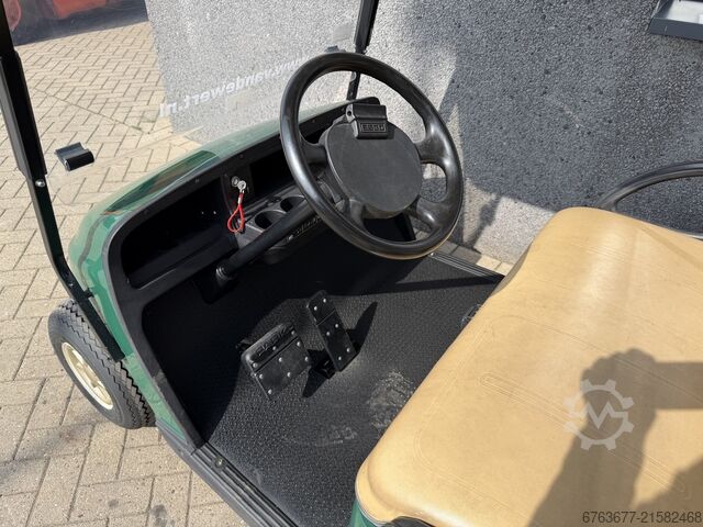 EZGO Golfkar Golfcar Elektrisch 2 Zits 2016 Inc Lader EZGO Golfcar Elektrisch 2 Zits 2016 Inc Lader