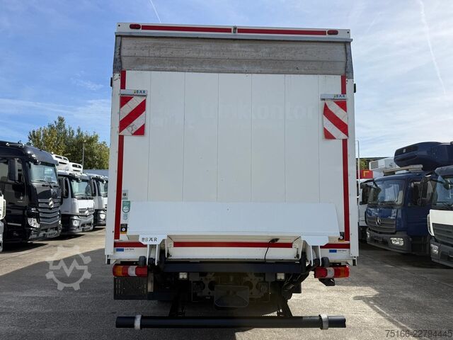 Autocarro per bevande MERCEDES-BENZ ACTROS 2545 L Getränkekoffer 8,15 m LBW 2 T*LENK