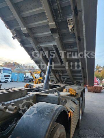 Trostrani kiperski kamion MERCEDES-BENZ Arocs 3243 / 8X4 / Ret / Meiller Bordmatik