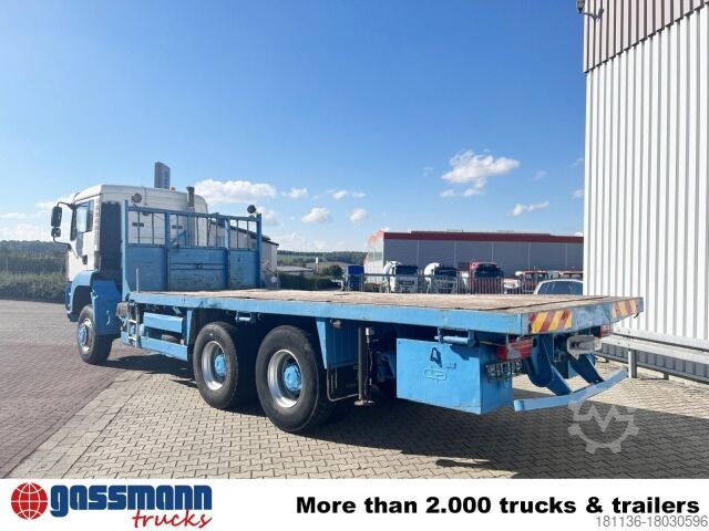 LKW mit Pritsche (offen) MAN TGA 26.310 6X6 BB mit Kran HMF 1253-K4, Funk