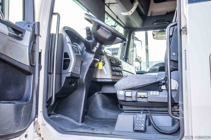 Standard-SZM MAN TGX 18.440 XLX BLS + INTARDER