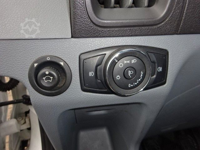 Komercijalno vozilo sa visokim krovom FORD Transit Kasten 330 L2H2 LKW VA Trend