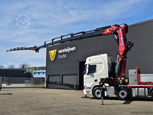 Standaard-SZM Scania R590 V8 8x2 / HMF 9520 - JIB - WINCH / TRACTOR