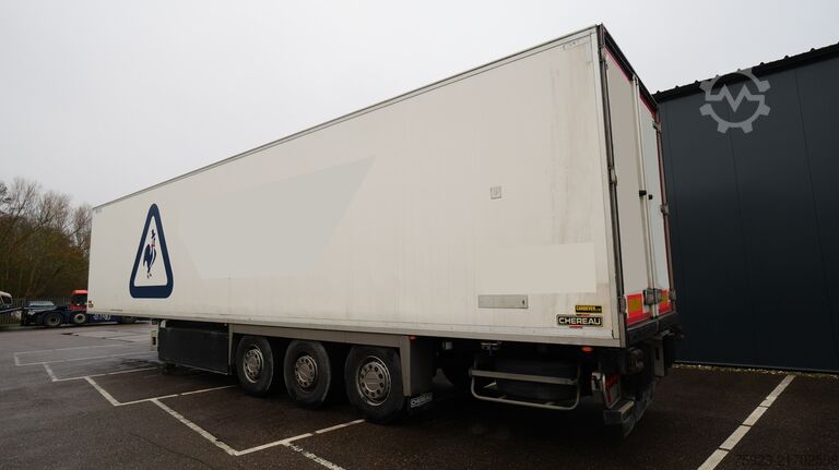 Transporte refrigerado/congelado Chereau 3 Axle frigo trailer with THERMO KING SLX 300