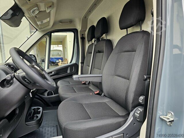 Furgoneta de caja alta Fiat Ducato 35 Automatik L2H2 Voll-LED dig Cockpit
