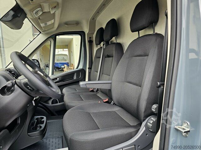 Furgoneta de caja alta Fiat Ducato 35 Automatik L2H2 Voll-LED dig Cockpit