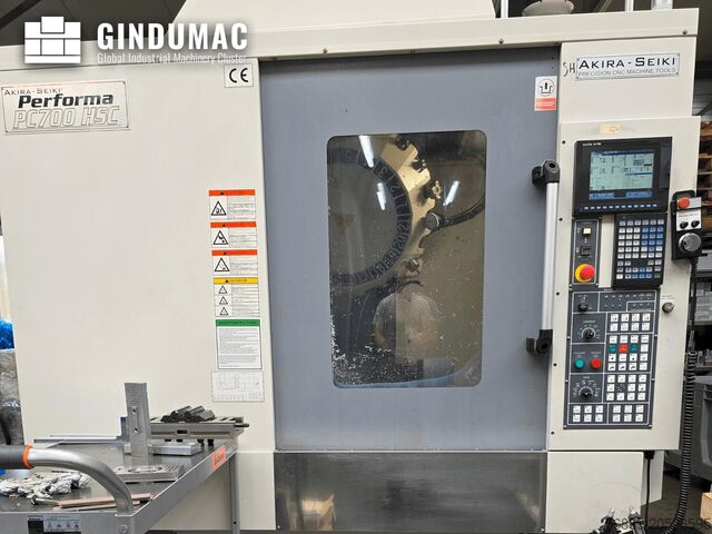 Centro de usinagem vertical Akira Seiki PC700HSC
