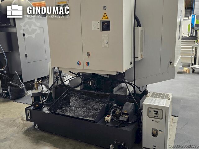 Centro de usinagem vertical Akira Seiki PC700HSC