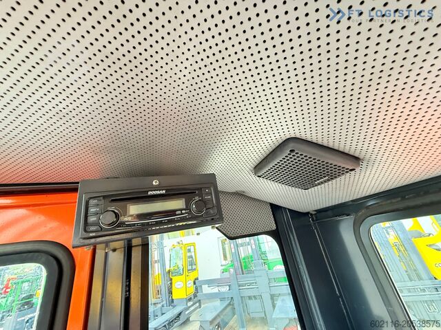 Empilhadeira de quatro rodas DOOSAN 70 / DUPLEX / FORK 2500MM / POSITIONER