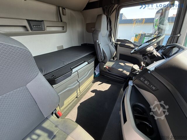 Caminhão com lona MAN 18.470 / 19 PALLETS / NEW MODEL