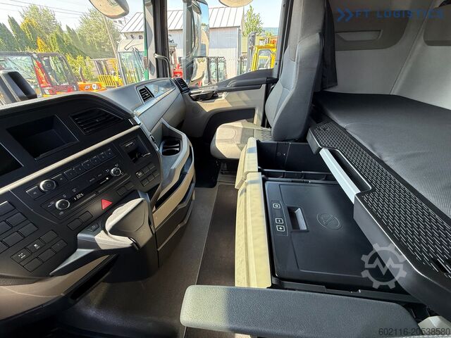 Caminhão com lona MAN 18.470 / 19 PALLETS / NEW MODEL