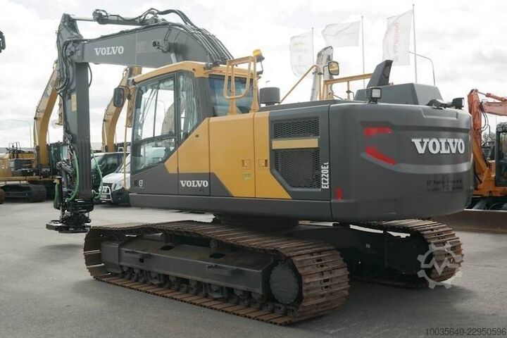 Kettenbagger Volvo EC 220 E