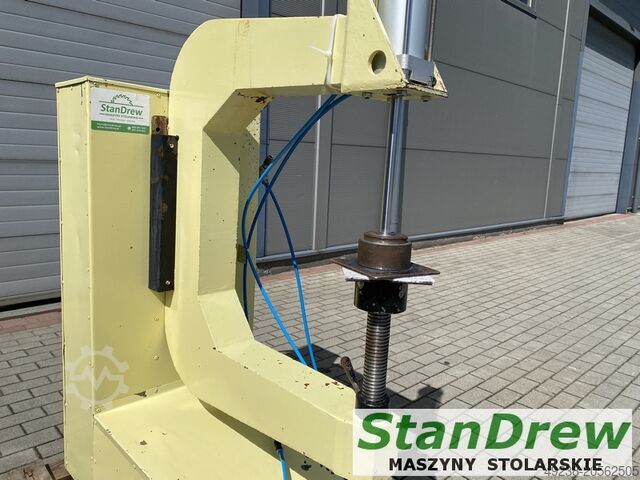 Πρέσα για ταπετσαρία καρεκλών  